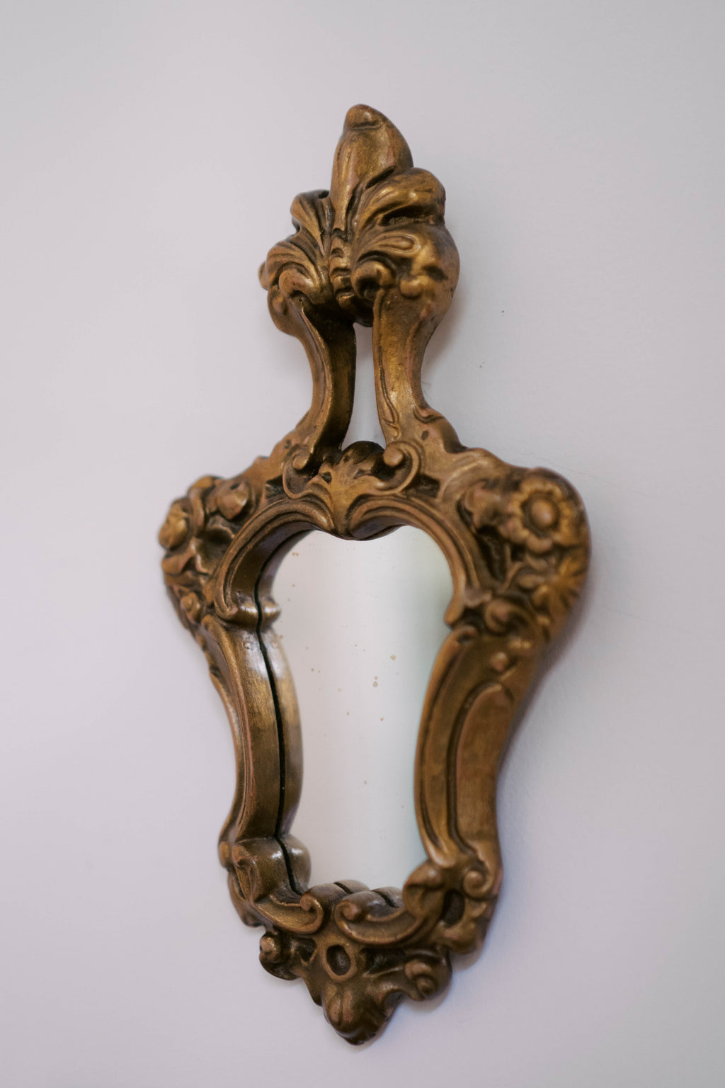 19th-Century French Louis XV-Style Giltwood Petite Wall Mirror