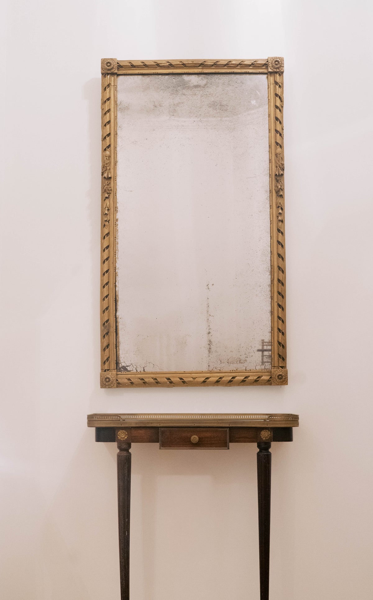 Late 18th-Century French Louis XVI Giltwood Mirror with Period Mercury Glass