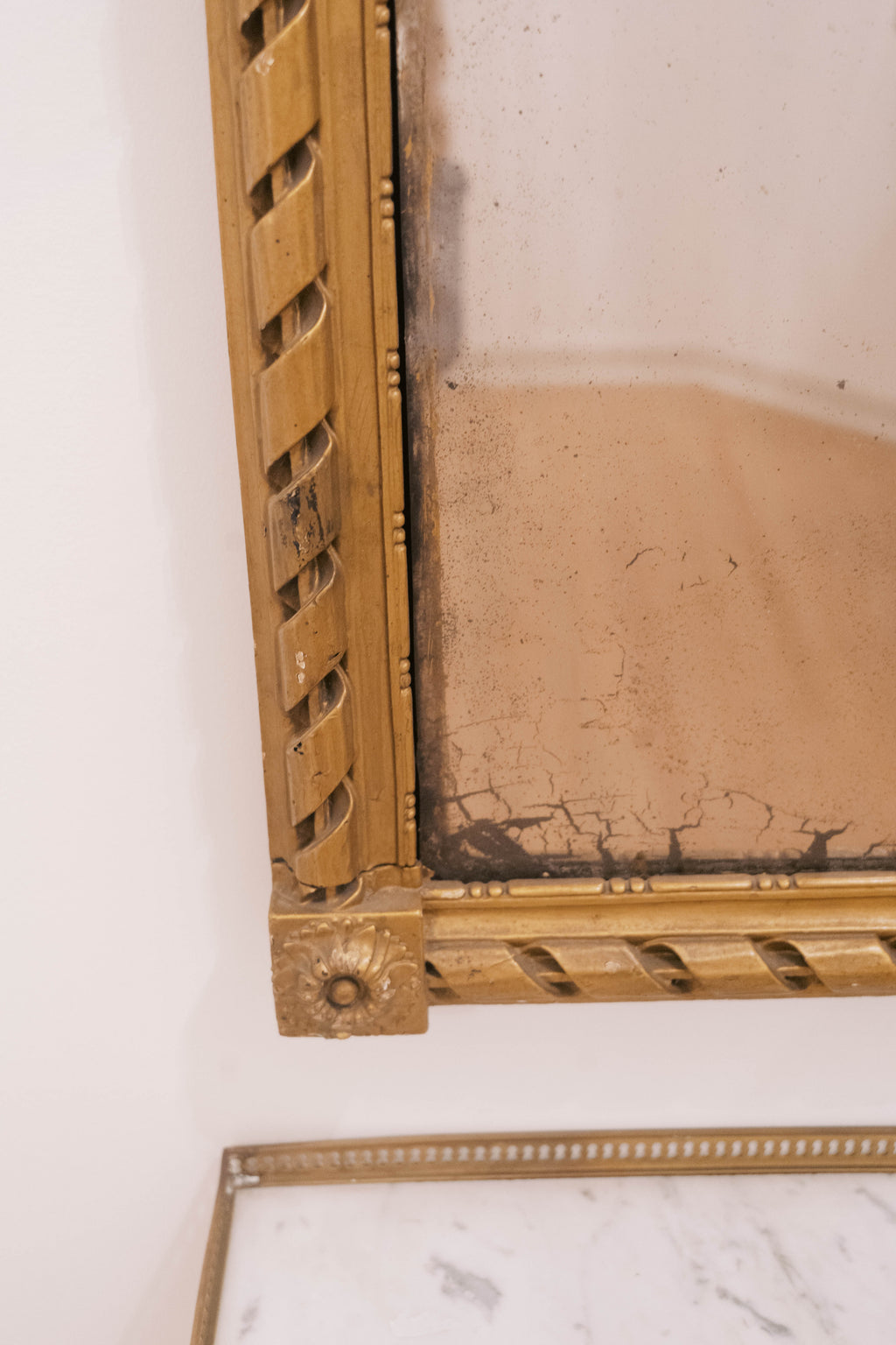 Late 18th-Century French Louis XVI Giltwood Mirror with Period Mercury Glass